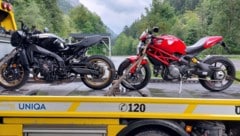 Die Bikes der beiden deutschen Motorradfahrer wurden ebenso wie jenes des Vorarlbergers von der ...