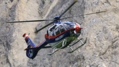 Die Leiche des Alpinisten wurde mit dem Polizeihubschrauber geborgen (Symbolbild).