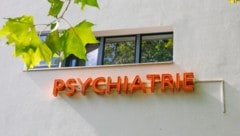 Der Messer-Vorfall passierte im März in der geschlossenen Abteilung der Christian-Doppler-Klinik ...
