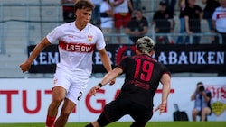 Christopher Olivier bereitete beim Testspiel des VfB Stuttgart gegen Fellbach ein Tor vor.