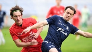 David Hude (re.) und St. Veit suchen einen neuen Trainer.