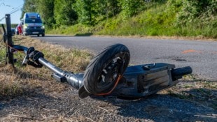 Nach dem furchtbaren E-Scooter-Unfall in Schlierbach, bei dem kein Alkohol im Spiel war, starb ...