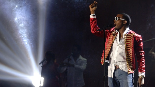 So sieht er sich prinzipell am liebsten: Kanye West im Mittelpunkt des Geschehens, die ...