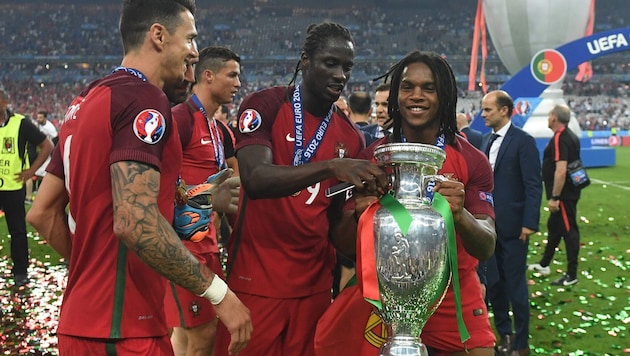 Renato Sanches (re.) wurde 2016 mit Portugal Europameister. Auf Klubebene läuft es hingegen ...