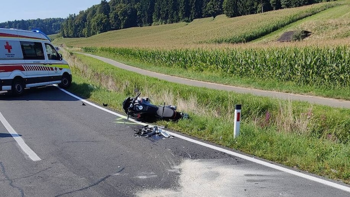 Der Lenker dieses Motorrads wurde in St. Stefan schwer verletzt.