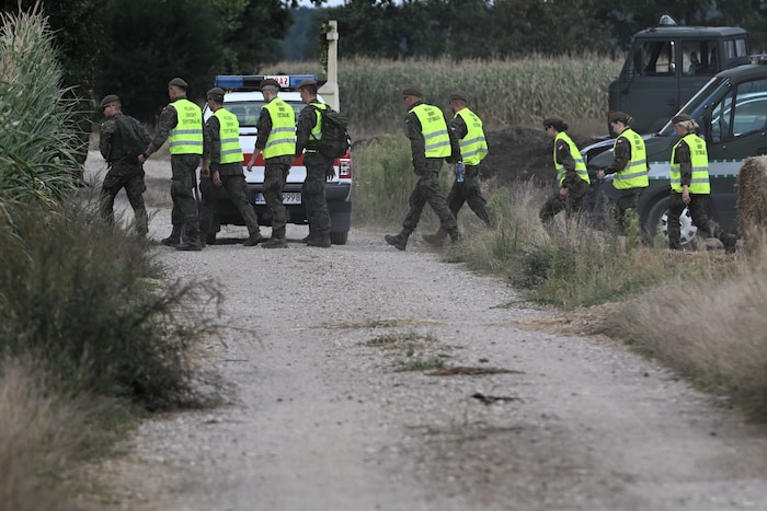 Polens Luftraum wurde 19 Mal verletzt, Premier Donald Tusk warnte vor der größten Gefahr seit ...