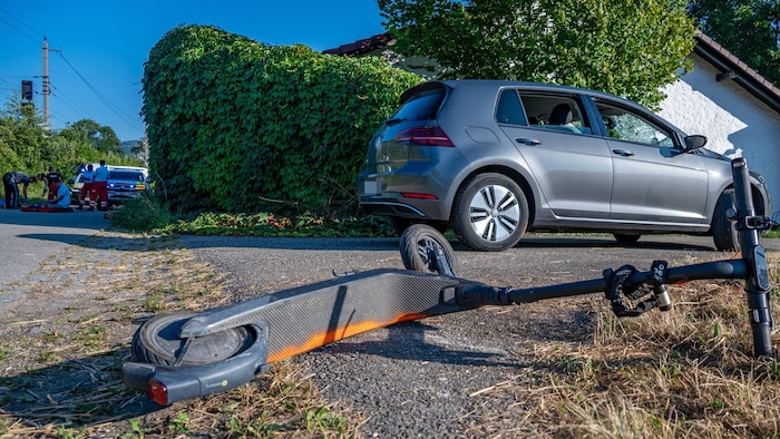 Hoher Schwerpunkt, große Geschwindigkeit und geringe Stabilität können schnell zum Verhängnis ...