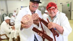 Raimund Plautz, der Innungsmeister der österreichischen Fleischer, der in Klagenfurt seinen ...