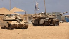 Verteidigungsminister Israel Katz hatte zuvor die Einberufung von rund 60.000 weiteren ...