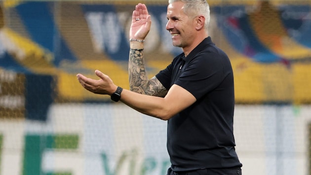 SKN-Coach Cem Sekerlioglu