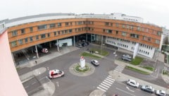 Der Kleine wurde in die Linzer Kinderklinik gebracht