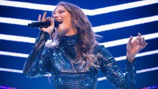 Leony wird bei ihrem Auftritt ein Hit-Feuerwerk zünden.