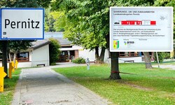 Der Kindergarten in Pernitz wird ausgebaut. Aufträge dafür gehen – wie beim früheren Zubau – an ...