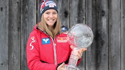 Ex-Weltcupsiegerin Sara Marita Kramer beendet mit nur 23 Jahren ihre Skisprung-Karriere.