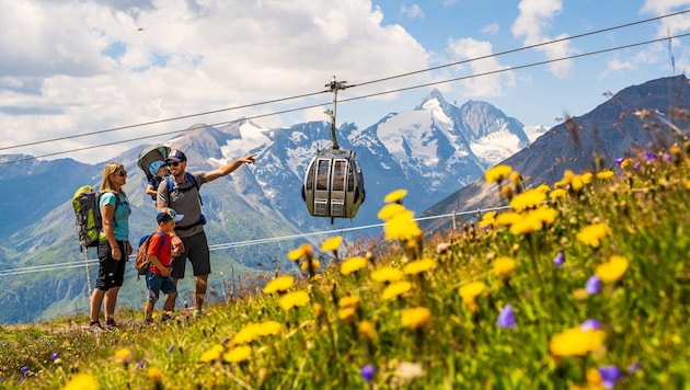 Sommergäste nutzen auch in der warmen Jahreszeit die Bergbahninfrastruktur (im Bild ...