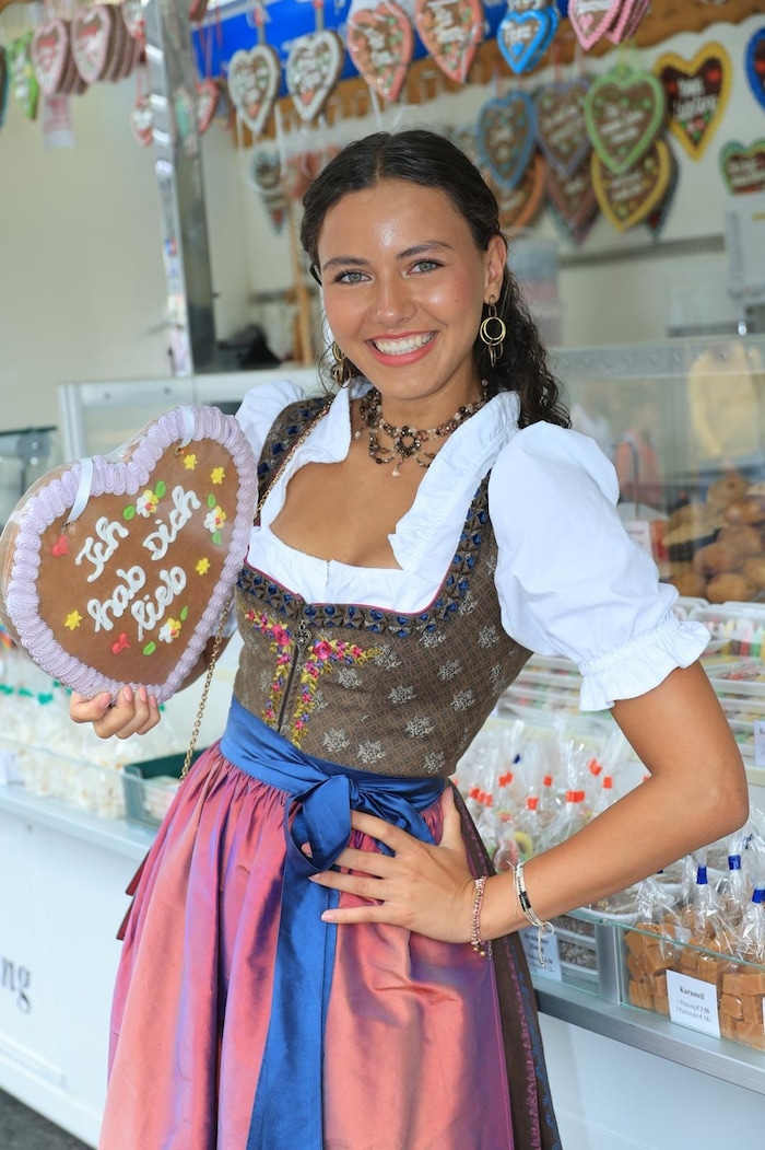 Für den Neustifter Kirtag putzen sich immer alle fesch heraus.