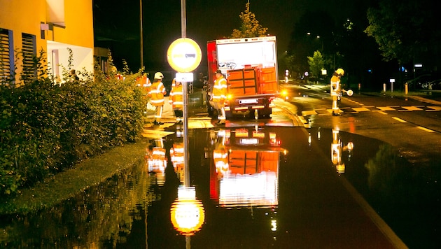 Im Bezirk Dornbirn waren aufgrund des Starkregens etliche Straßen über Stunden nicht befahrbar.