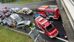 Die Autobahn war zweieinhalb Stunden lang gesperrt.