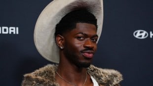 Der US-Rapper Lil Nas X wurde unter anderem durch seinen Song „Old Town Road“ bekannt. ...