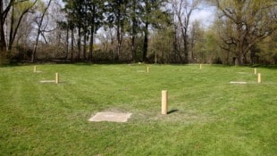 Die Stadt Salzburg verringert die Zahl der Grillstellen am Salzachsee in Liefering von sieben ...