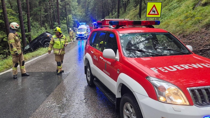 Der Unfall sorgte für eine Totalsperre am Fernpass.