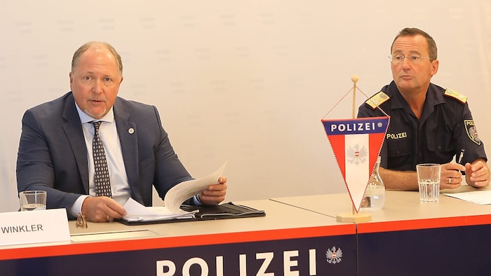 Kriminalist Gerhard Winkler und Polizeipräsident Gerhard Pürstl nahmen Stellung zur jüngsten ...