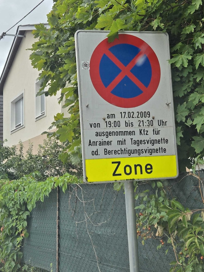 Zumindest drei Tafeln wurden auch von der „Krone“ vor Ort fotografiert.