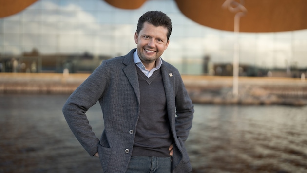 Ekstase ist das Thema beim diesjährigen „Herbstgold“: Julian Rachlin dirigiert hier Brahms.