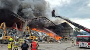 Einsatzkräfte von sieben Feuerwehren waren für die Brandbekämpfung vor Ort. 