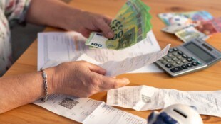 Wer sein Geld nicht nur unbeachtet auf der Bank liegen lässt, kann häufig mehr daraus machen.