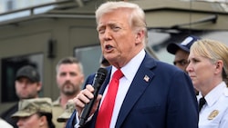 Trump will US-Technologiekonzerne mit der Androhung von Zöllen auf Chip-Importe dazu bewegen, ...