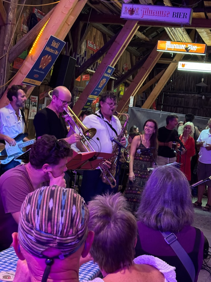 „Jazz in da Hitt‘n“: Alljährlich bringen Weltklasse-Musiker bei freiem Eintritt die ...