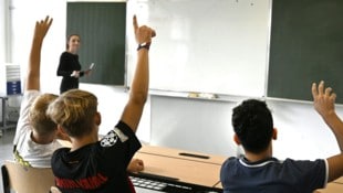 Das Bildungsministerium bereitet derzeit Projekte zu sechsjährigen Volksschulen vor ...