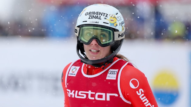 Slalom-Weltmeisterin Camille Rast wird noch von Schmerzen geplagt.