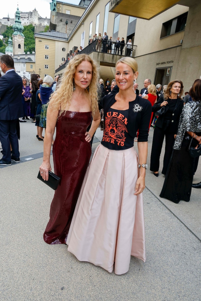 Moderatorin Katja Burkard und Prinzessin von Auersperg-Breunner (re.)