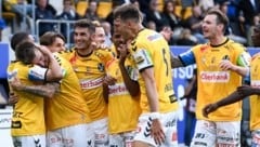 Großer Jubel bei Aufsteiger SV Ried über den ersten Sieg der noch jungen Bundesliga-Saison.