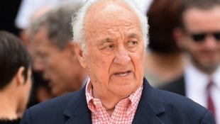 „Sopranos“-Star Jerry Adler ist im Alter von 96 Jahren gestorben.