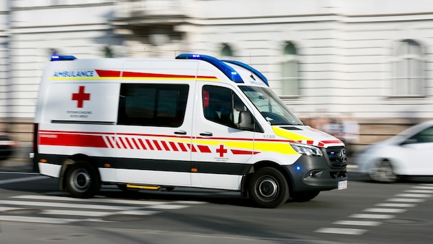 Der Biker wurde ins LKH Feldkirch gebracht.