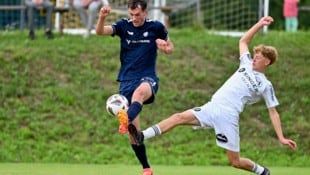 Ferlachs Melbinger (li.) und Loteritsch schenkten sich nichts. 