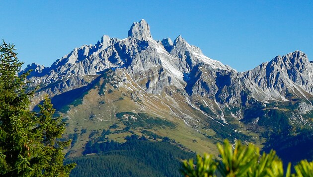 Der Felssturz auf der Bischofsmütze sorgte 1993 weltweit für Aufsehen. Seither wird der Berg ...