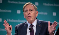David Petraeus fordert deutlich mehr Hilfe für die Ukraine.
