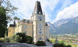 Das Schloss Mentlberg gehört seit fast 100 Jahren dem Land und wird bald zum KAT-Zentrum.