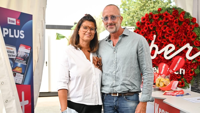 Am „Krone“-Fest dabei: Eurothermen-Chef Patrick Hochhauser kam mit seiner Frau, beide waren ...
