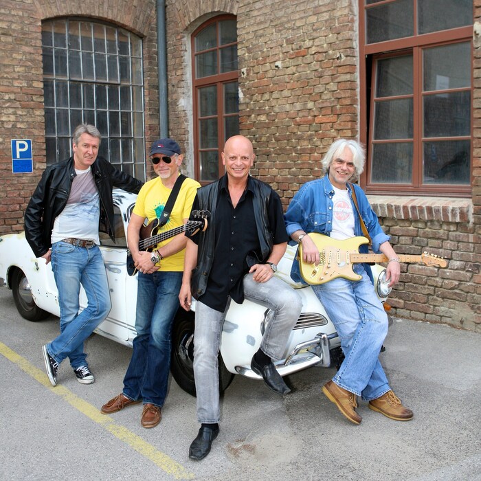 „Wir4“ singen „Austria3“.