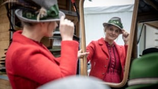 Karin Krahl Wichmann ist die letzte aktive Hutmacherin Österreichs