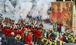 Auch künftig bleibt das Hantieren mit dem Gewehr bei den Tiroler Schützen ausschließlich Männern ...