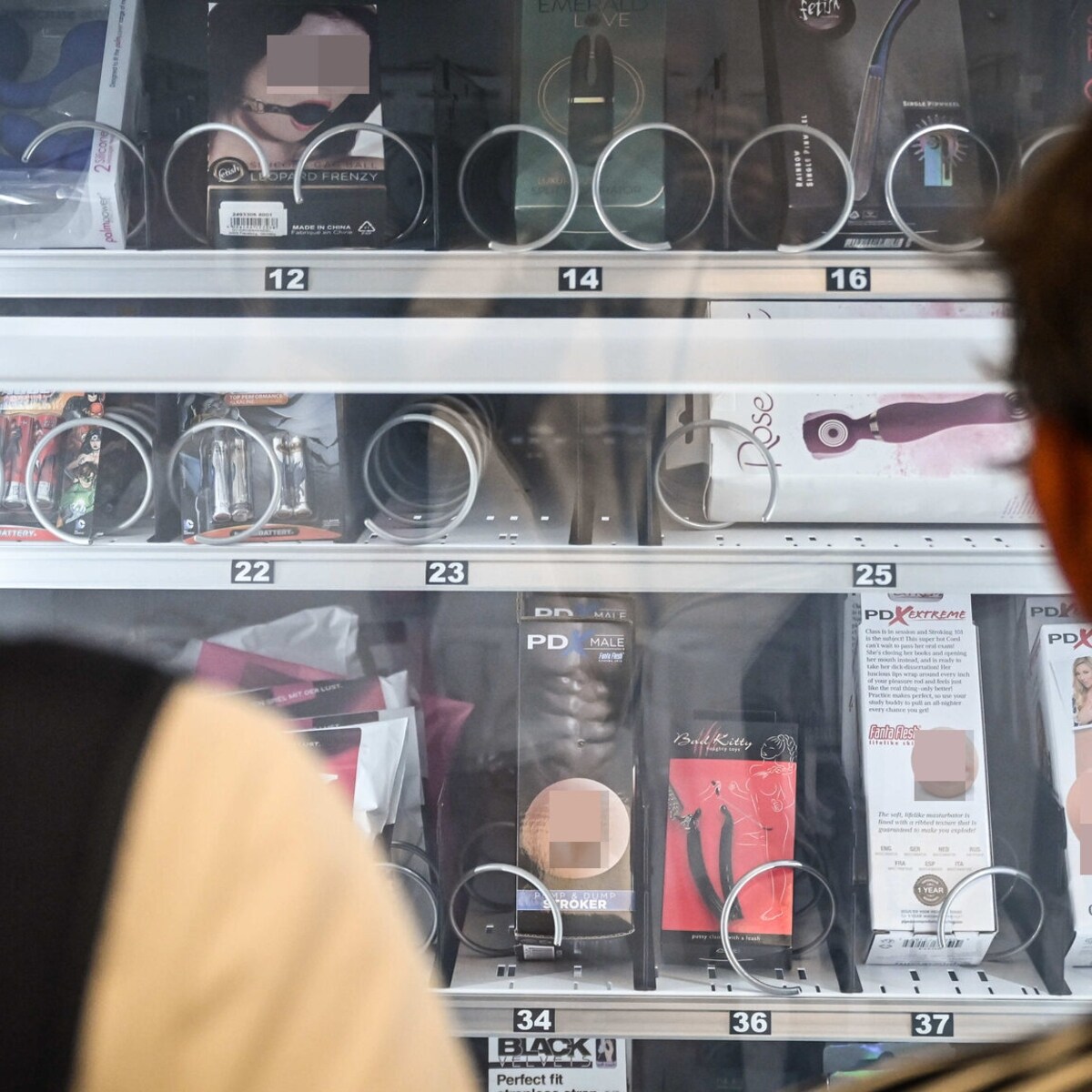 Politik gegen E-Kiosks - Anzeige gegen Halleiner Automatensalon eingebracht  | krone.at