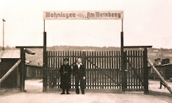 In diesem Lager in Leobersdorf, einer Zweigstelle des KZ Mauthausen, waren etwa 400 ...