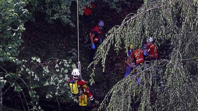 Die Suche und die Bergung gestalteten sich äußerst schwierig.