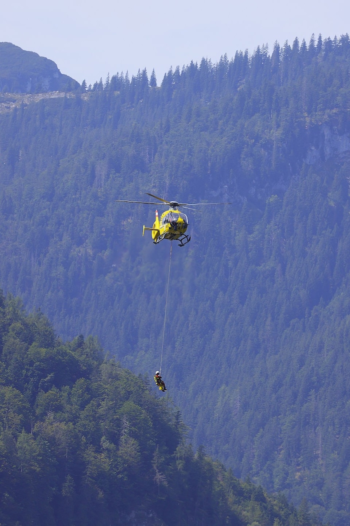 Auch der Salzburger Rettungshubschrauber „Christophorus 6“ war im Einsatz.